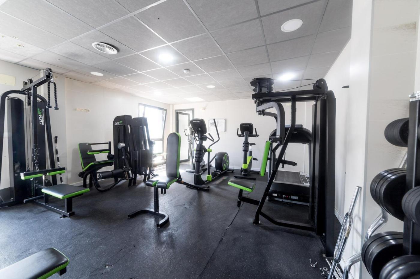 Apto. Con Piscinas Y Gym A 800 Metros De Playa El Campello Eksteriør billede