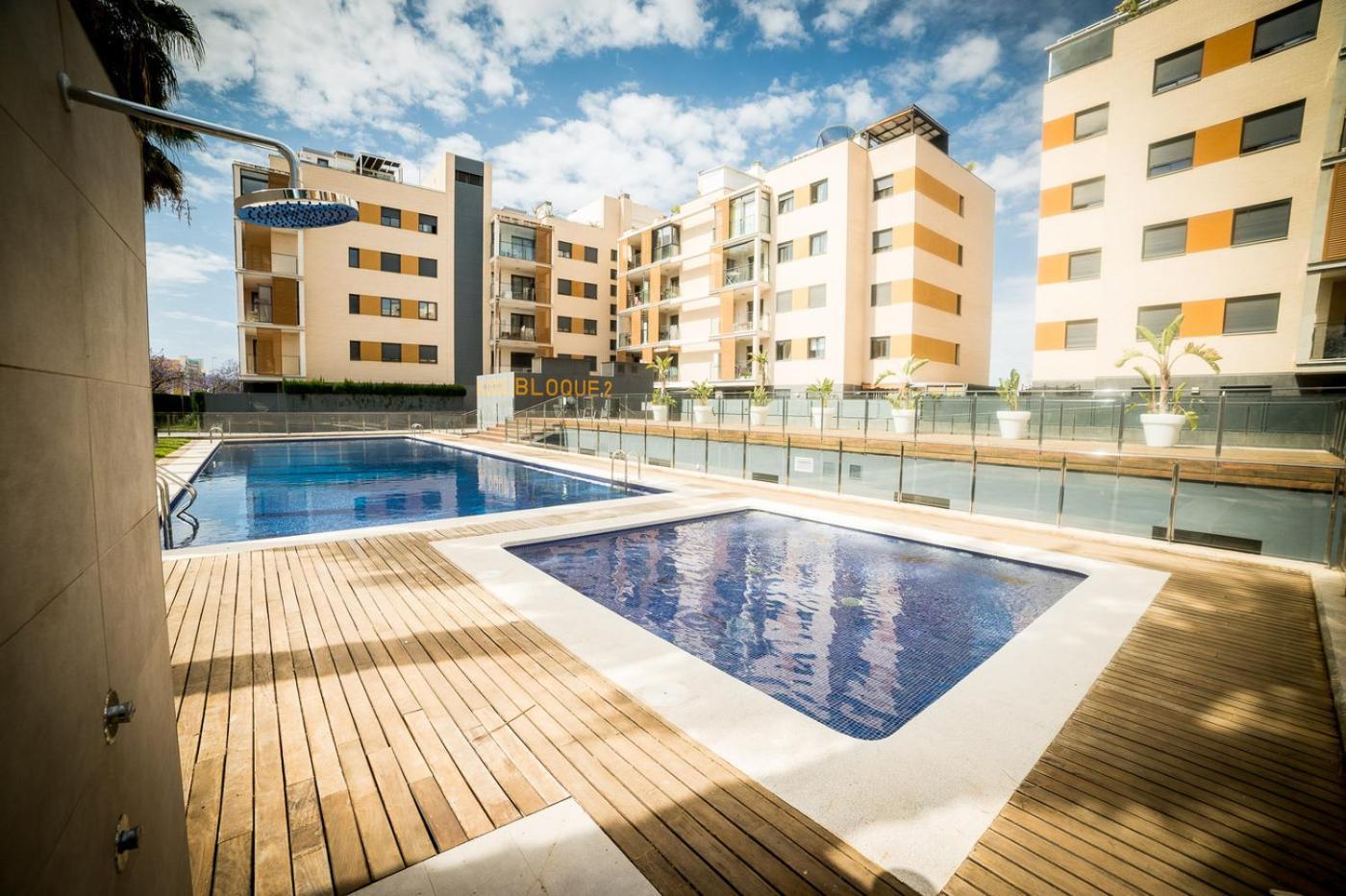 Apto. Con Piscinas Y Gym A 800 Metros De Playa El Campello Eksteriør billede
